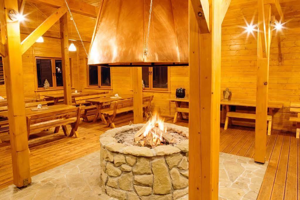 Piwniczna-Zdroj Ski Hotel מראה חיצוני תמונה